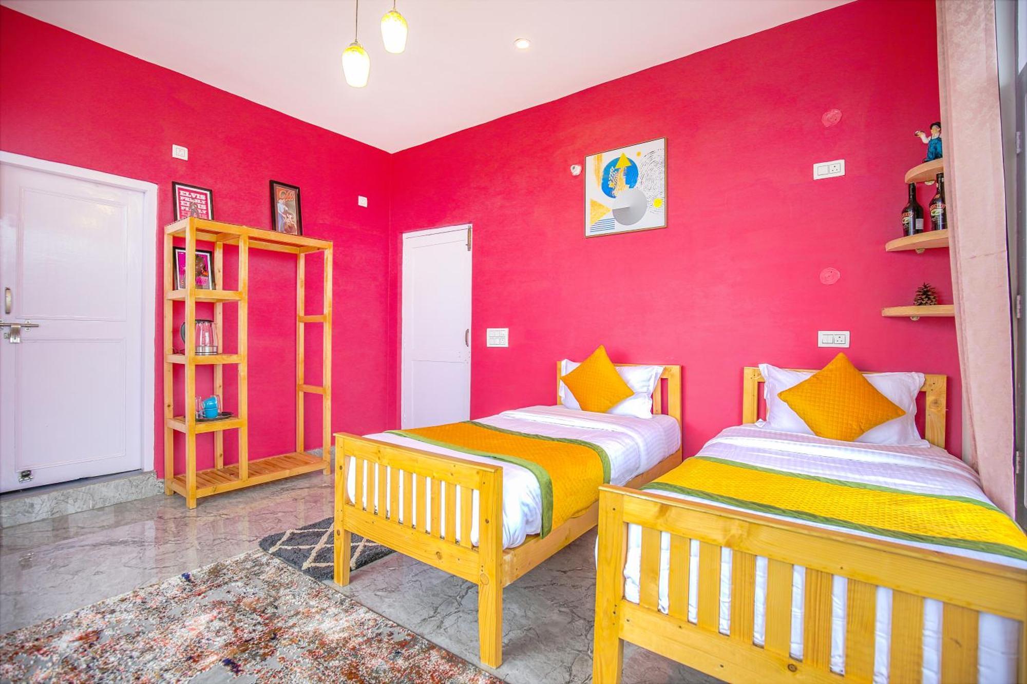 The Bunksters Bir Hostel Ngoại thất bức ảnh