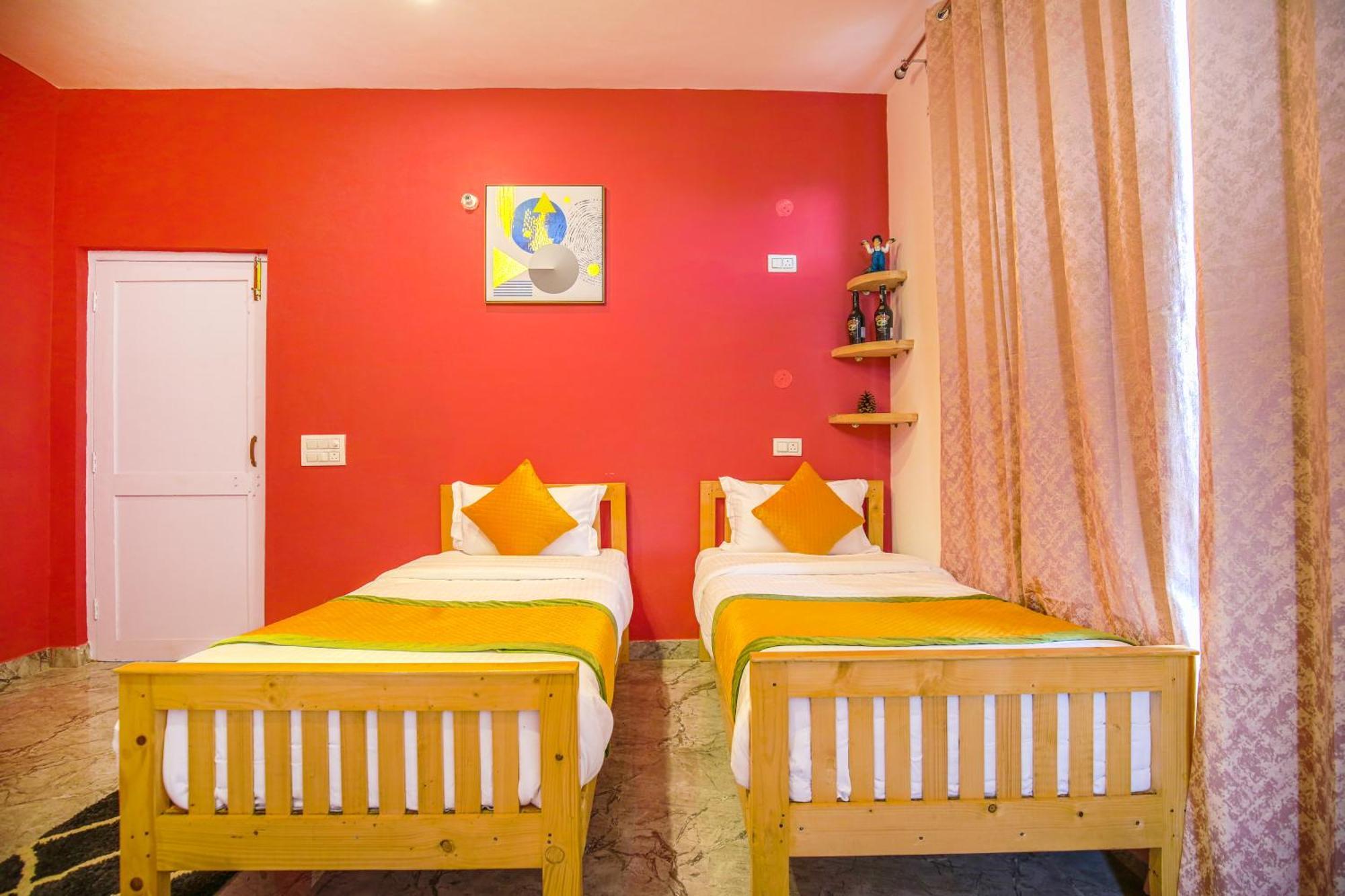 The Bunksters Bir Hostel Ngoại thất bức ảnh